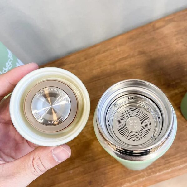 Stainless Steel Daisy Vacuum Flask - Image 3